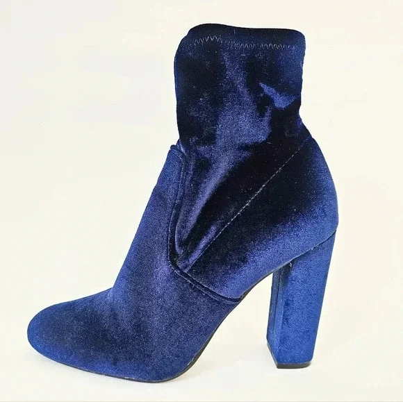 Steve Madden Size 7 Edit Ankle booties velvet royal blue sapphire chunky Heel - Picture 3 of 10